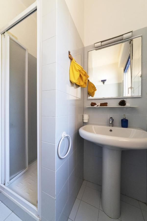 2-Bedroom Lakeview Apartment Bella Gaeta San Siro  Buitenkant foto